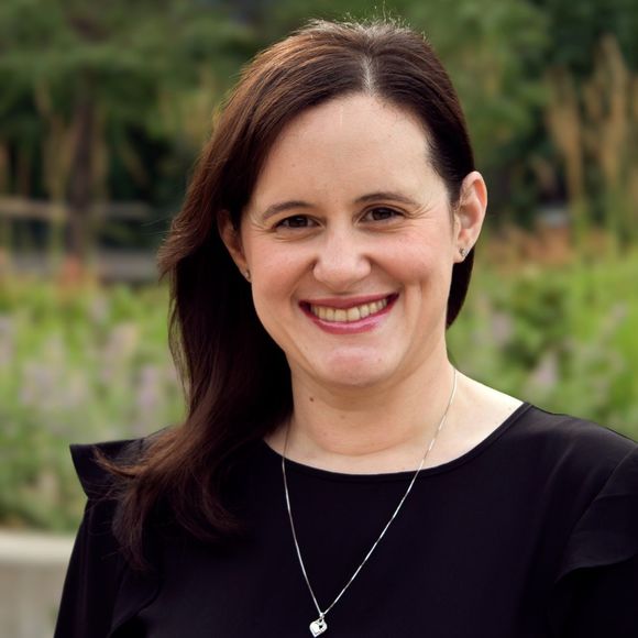 Meet your Posher, Paula - Picture 1 of 1